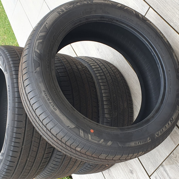 
            215/55R18 Michelin Jean-Pierre HAGNERE
    

                        95
        
                    V
        
    
    Carro passageiro

