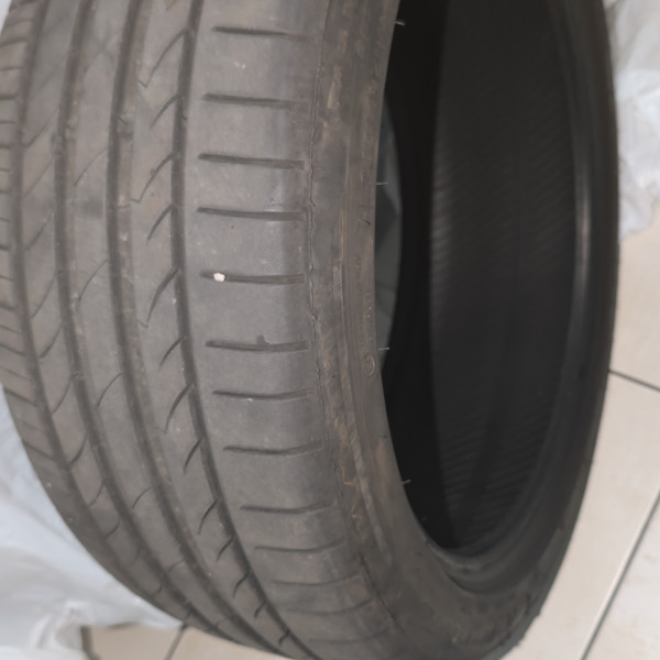 
            245/40R19 Divers Tacmac X-Privilo TX3
    

                        98
        
                    Y
        
    
    Carro passageiro

