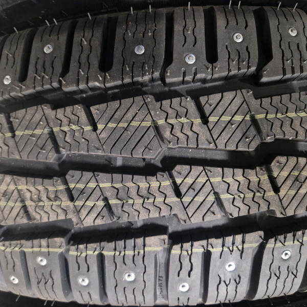 
            225/65R16 Michelin Agilis X-Ice North
    

                        112
        
                    R
        
    
    Van - Utility

