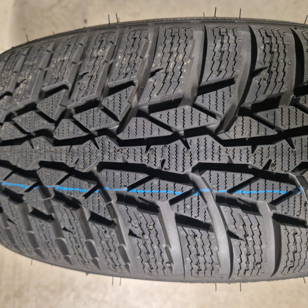 
            185/65R14 Nokian WR D4
    

                        86
        
                    T
        
    
    Samochód osobowy

