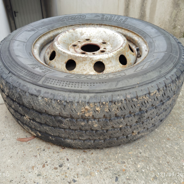 
            215/70R15 Kleber CT 200
    

            
        
    
    Autowiel

