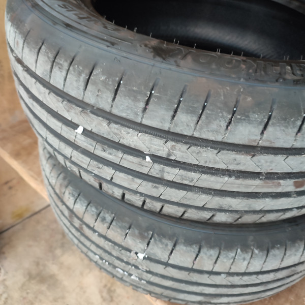 
            215/60R16 Hankook 
    

                        95
        
                    V
        
    
    乘用车

