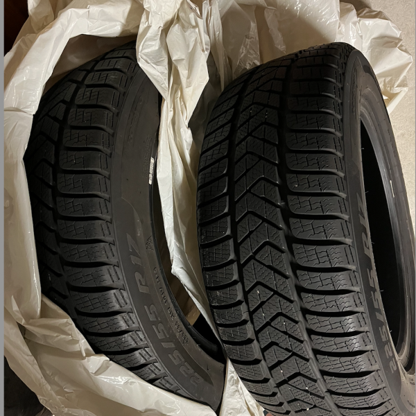 
            225/55R17 Pirelli 225/55 R17 101V M+S
    

                        101
        
                    V
        
    
    Samochód osobowy

