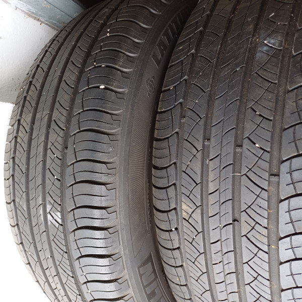 
            235/60R18 Michelin Latitude sport 3
    

                        103
        
                    V
        
    
    4x4 SUV

