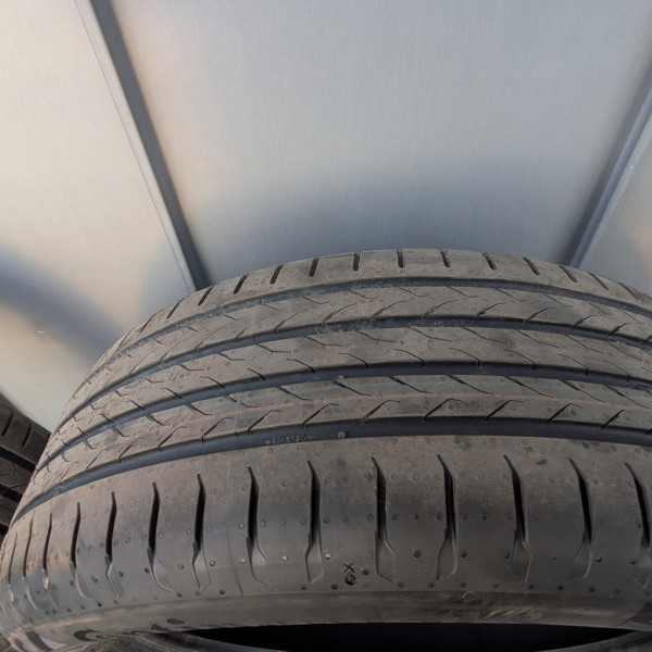 
            215/55R18 Continental EcoContact 6Q
    

                        95
        
                    H
        
    
    Passenger car

