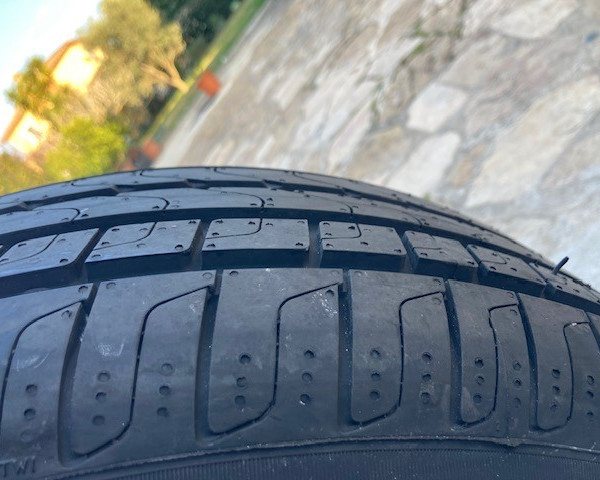 
            205/60R16 Pirelli 
    

                        96
        
                    V
        
    
    Passenger car

