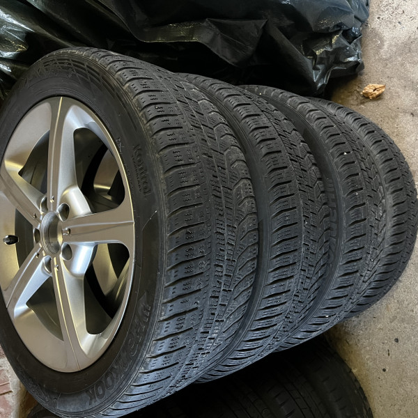 205/55R17 Hankook Pneu neige
91
H
कार पहिया