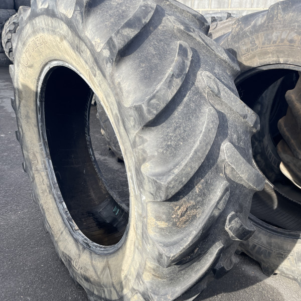 
            520/70R38 Firestone PERFORMER 70 OCC
    

            
        
    
    Antriebsrad

