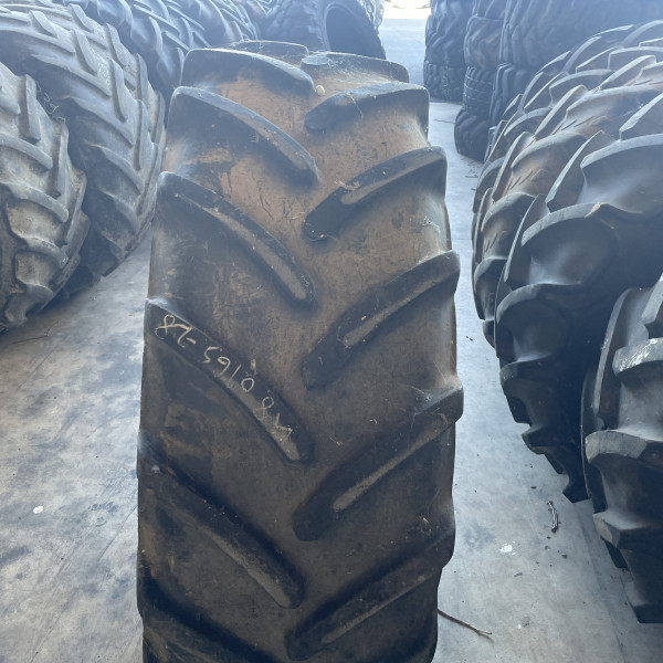 
            480/65R28 Michelin XM108 OCC
    

            
        
    
    驱动轮

