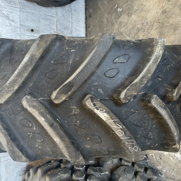 480/70R28 Kleber FITKER OCC
驱动轮