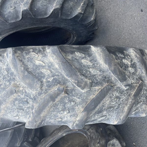 
            340/85R28 Kleber TRAKER OCC
    

            
        
    
    驱动轮

