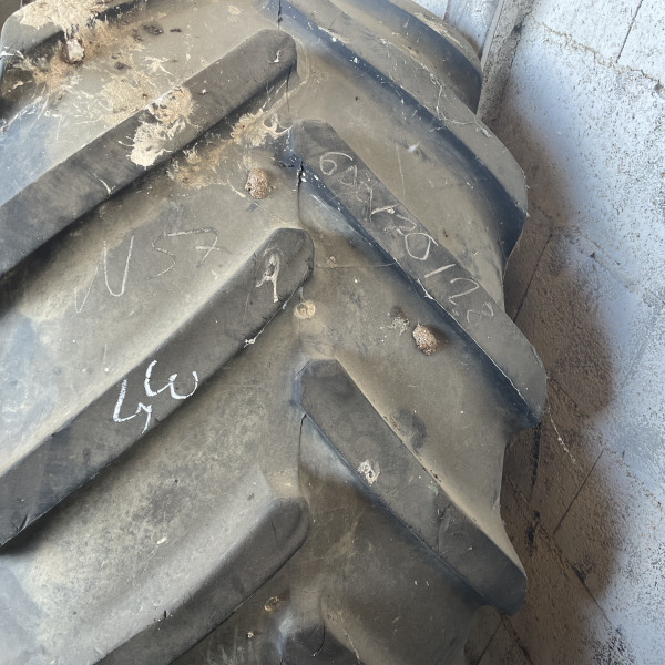 600/70R28 Michelin MACHXBIB OCC
Roue motrice