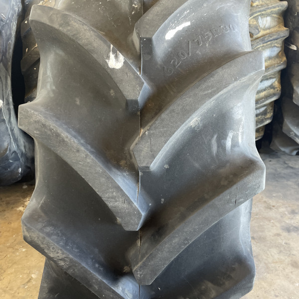 
            620/75R30 Goodyear OPTITRAC OCC
    

            
        
    
    驱动轮

