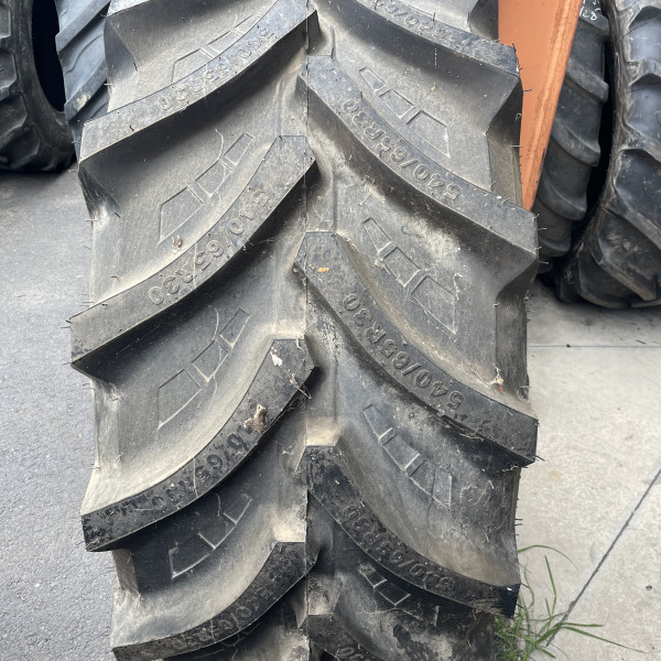 
            540/65R30 Petlas TA 110 OCC
    

            
        
    
    驱动轮

