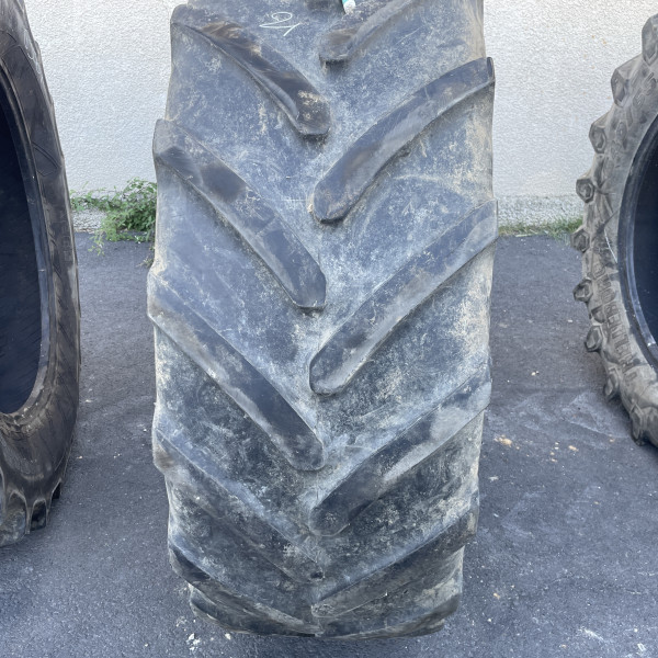 
            540/65R38 Michelin MULTIBIB OCC AR
    

            
        
    
    驱动轮


