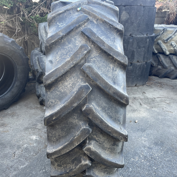 
            480/70R38 Mitas HC70 OCC AR
    

            
        
    
    驱动轮

