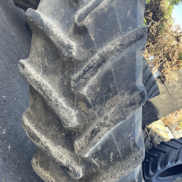 
            620/70R42 Trelleborg TM700 OCC
    

            
        
    
    驱动轮

