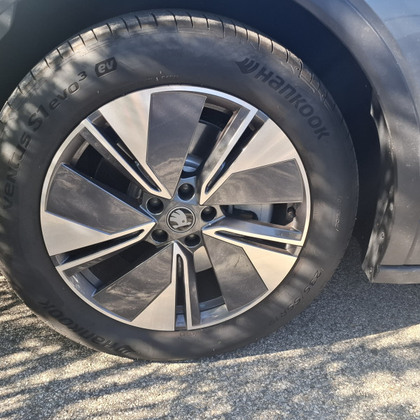 
            235/55R19 Hankook Ventus S1 Evo 3
    

                        101
        
                    T
        
    
    SUV 4x4

