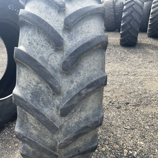 
            580/70R38 Firestone PERFORMER 70 OCC
    

            
        
    
    Ruota motrice

