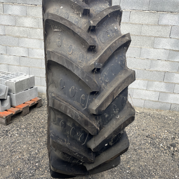 
            580/70R38 Bkt AGRIMAX OCC AR
    

            
        
    
    Ruota motrice

