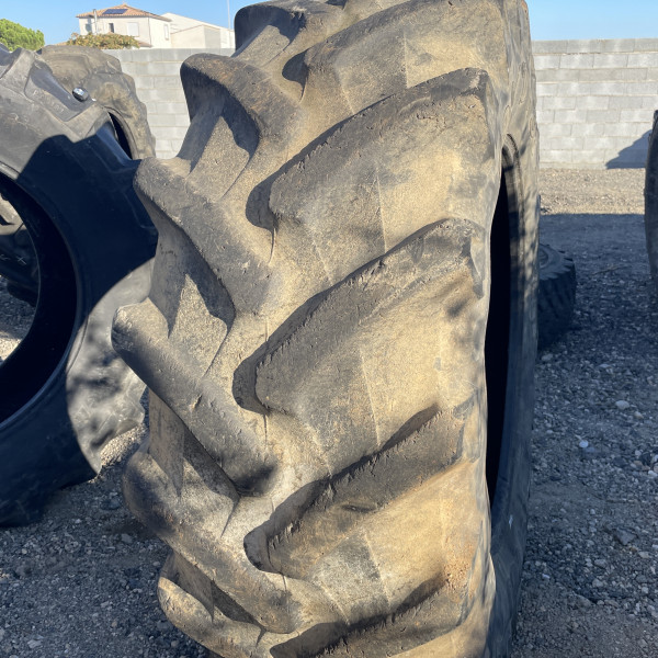 
            580/70R38 Pirelli TM700 OCC
    

            
        
    
    Ruota motrice

