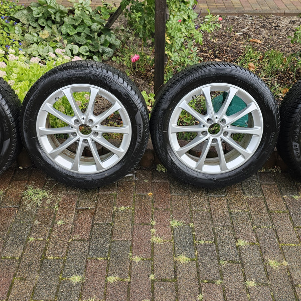 
            205/55R17 Hankook 
    

                        91
        
                    H
        
    
    Roue de voiture

