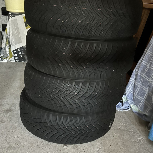 
            195/55R16 Hankook 
    

                        87
        
                    H
        
    
    Voiture de tourisme

