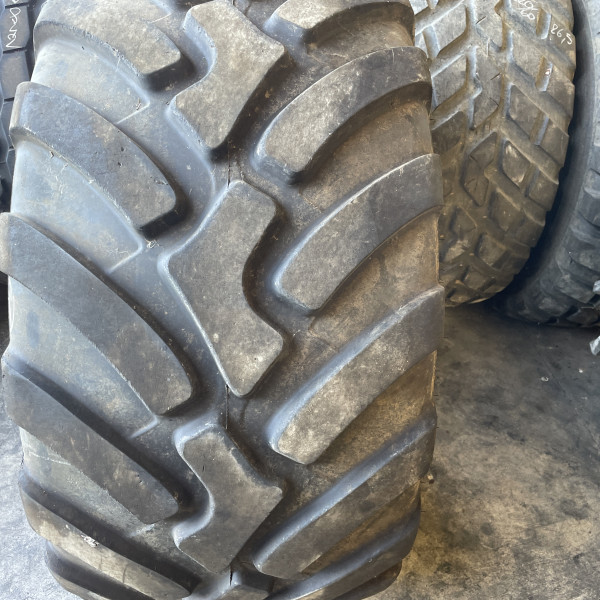 
            600/55R26.5 Alliance 885 OCC AR
    

            
        
    
    Roue motrice

