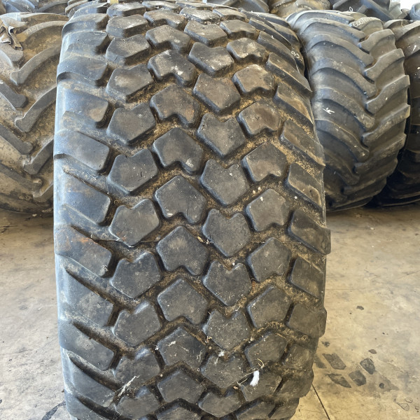 
            600/60R30.5 Michelin CARGO X BIB OCC AR
    

            
        
    
    Roue motrice

