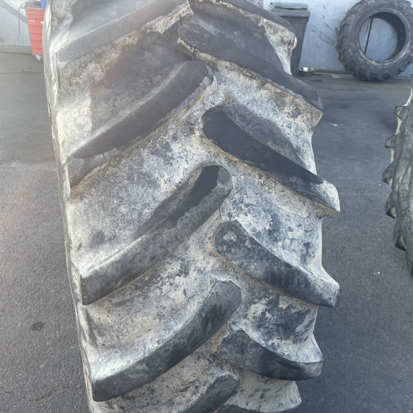 620/75R26 Alliance 360 OCC
Aandrijfwiel