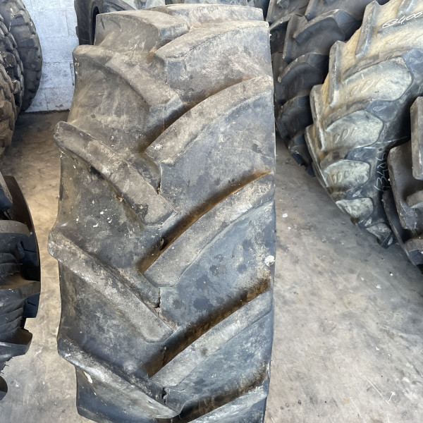 
            420/85R24 Mitas AC85 OCC AR
    

            
        
    
    Ведущее колесо

