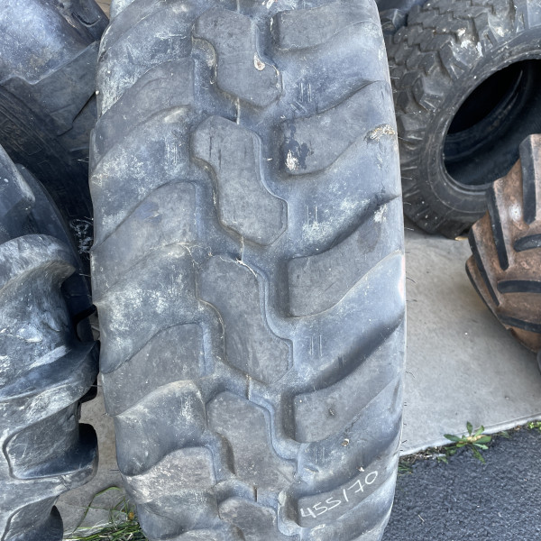 
            455/70R24 Dunlop SP T9 OCC
    

            
        
    
    Ведущее колесо

