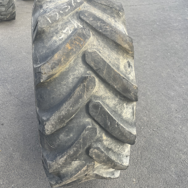 
            15.5/80-24 Galaxy JCB SITEMASTER OCC
    

            
                    12PR
        
    
    inflatable

