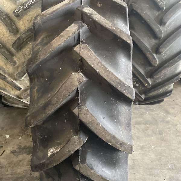 
            420/85R24 Mitas AC85 OCC AR
    

            
        
    
    Aandrijfwiel

