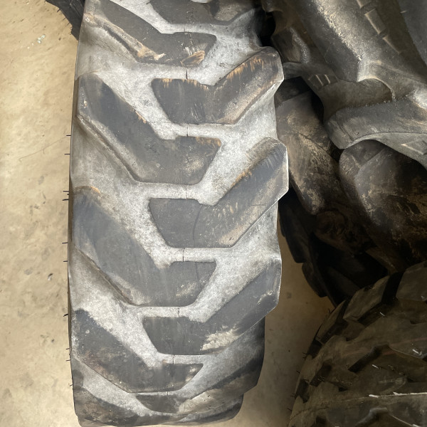 
            10.5/80-18 Bkt AT 603 OCC
    

            
        
    
    nadmuchiwane

