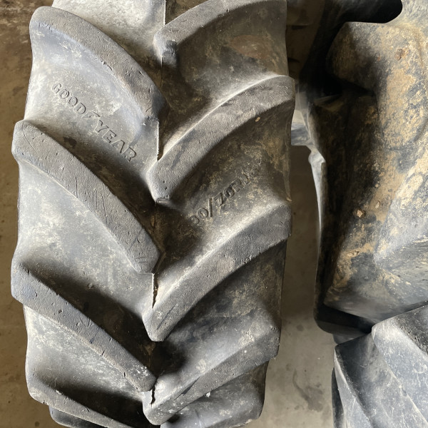 
            280/70R16 Goodyear DT812
    

            
        
    
    nadmuchiwane

