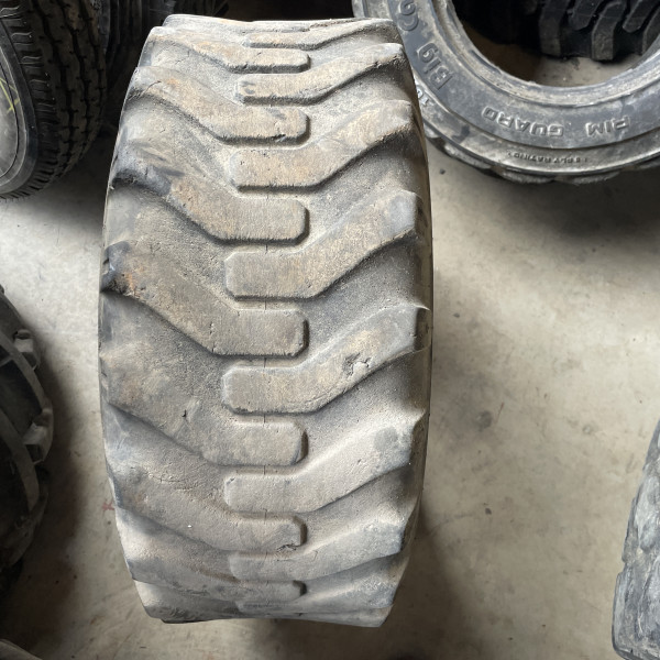 
            10/-16.5 Bkt SKID POWER OCC
    

            
                    8PR
        
    
    nadmuchiwane

