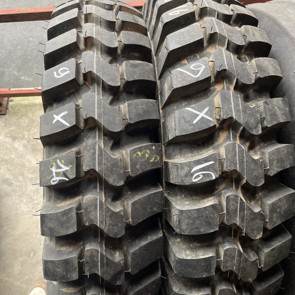 
            9/-16 Petlas NT 3 OCC
    

            
                    12PR
        
    
    Koło napędowe

