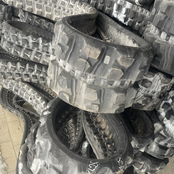     Rubber track CAMSO 300x55x98 XHD300 AHISA
