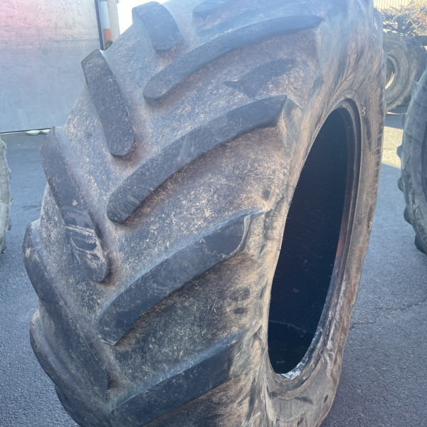 
            650/65R38 Michelin MULTIBIB OCC
    

            
        
    
    Roda motriz

