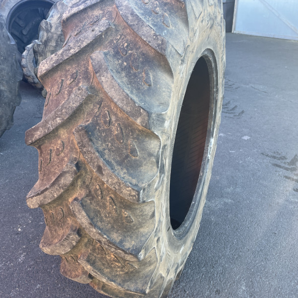 
            420/85R34 Kleber TRAKER OCC
    

            
        
    
    Roda motriz

