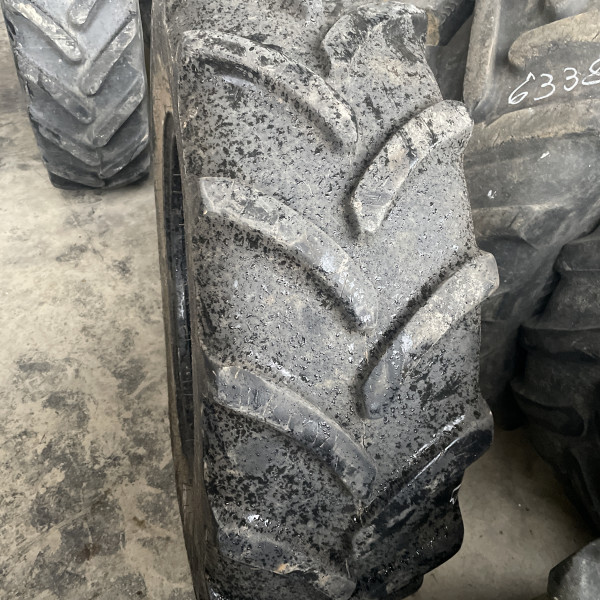 
            340/85R24 Vredestein TRAXION 85 OCC
    

            
        
    
    Надувной

