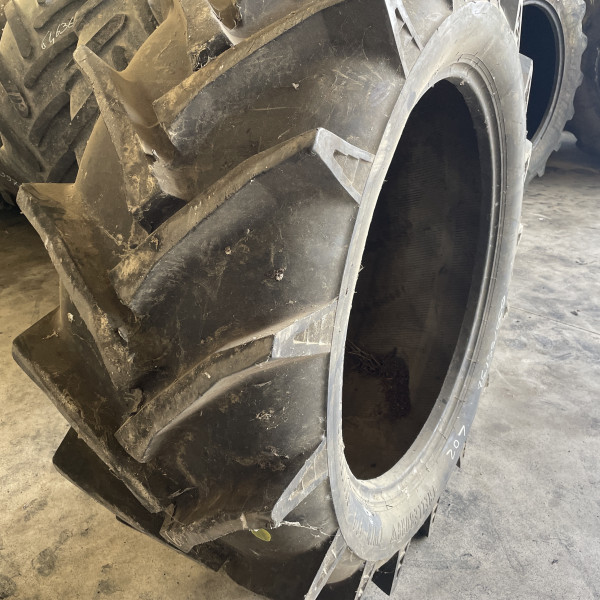 
            600/55-38 Trelleborg TWIN 414 OCC
    

            
                    8PR
        
    
    Aangedreven wiel

