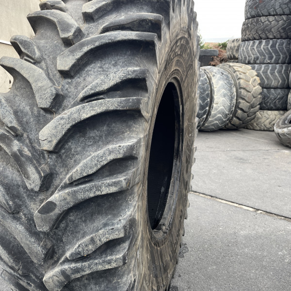 
            650/85R38 Nokian TRACTOR KING OCC AR
    

            
        
    
    Koło napędowe


