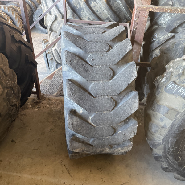 
            400/70-20 Firestone STL OCC
    

            
        
    
    Gonfiabile

