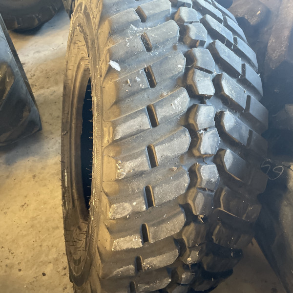 
            405/70R20 Alliance MULTIUSE 550 OCC
    

            
        
    
    Inflatable

