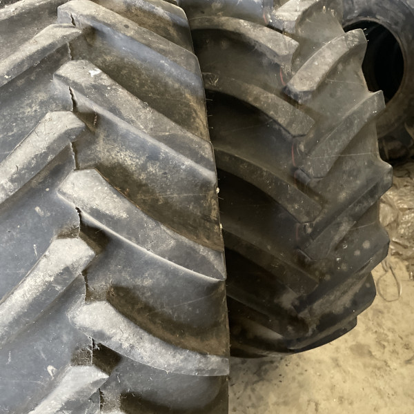 
            425/75R20 Continental AC70 OCC
    

            
        
    
    Nadmuchiwany

