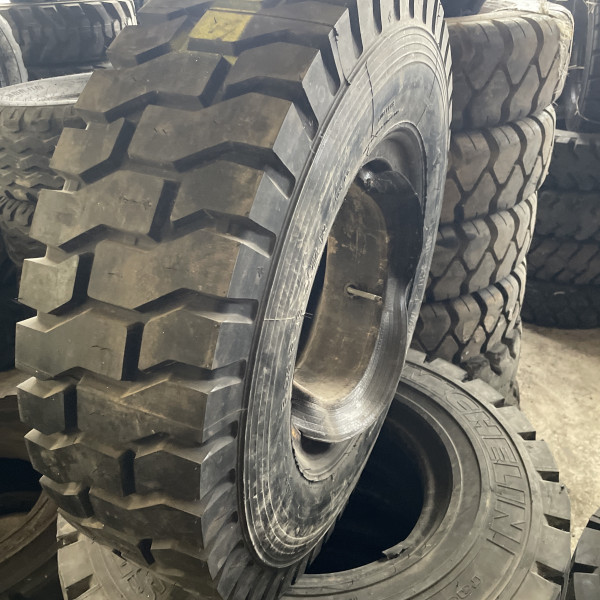 
            8.25/R15 Michelin XZR OCC
    

            
        
    
    Nadmuchiwany

