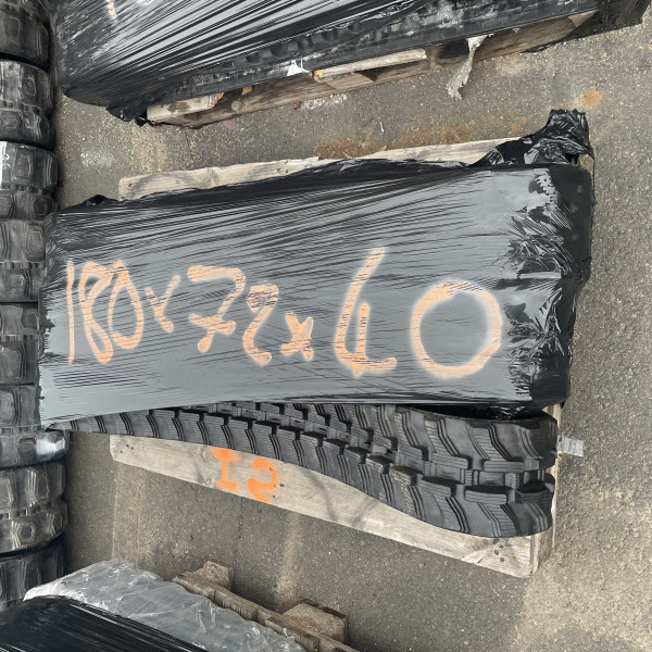     Chenille en caoutchouc CAMSO 180x40x72 SD180 XAR
