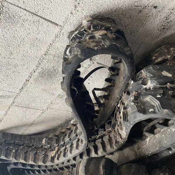     Chenille en caoutchouc CAMSO 180x72x45 SD180 XAP
